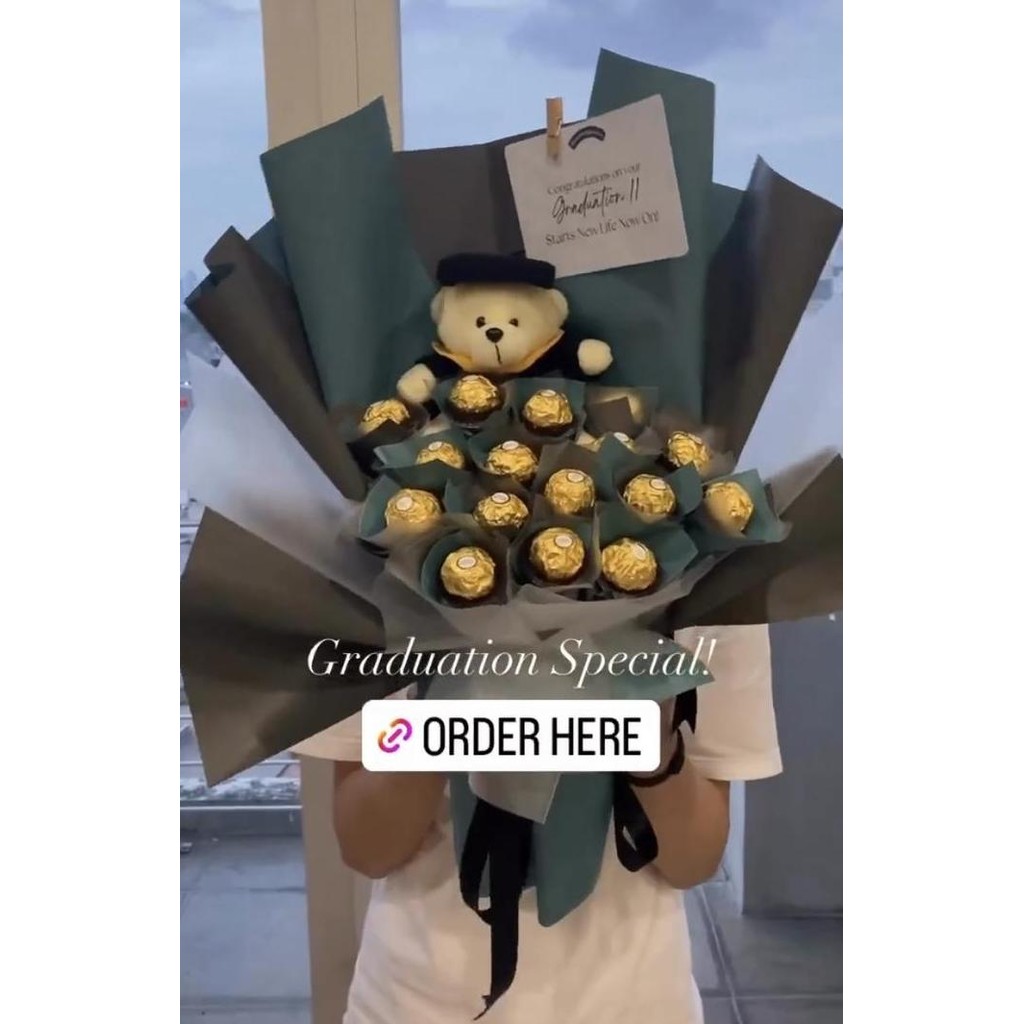 THE BEST SELLER !! FERRERO BOUQUET BUCKET BUKET coklat wisuda graduate