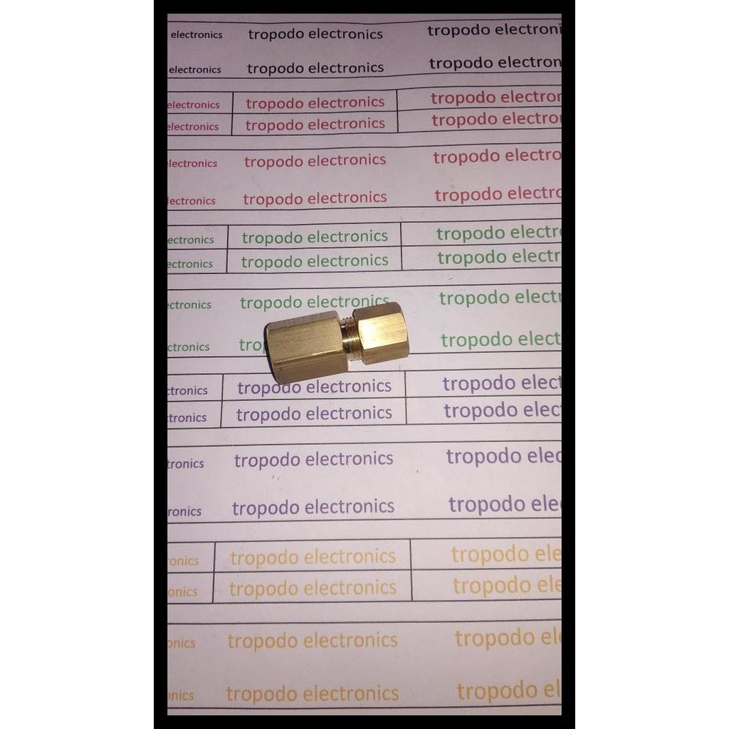 DISKON FEMALE NEPEL OLI/GAS FFT 8 - 1/8 LURUS 