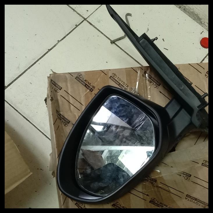DISKON KACA SPION MAZDA 2 MERAH