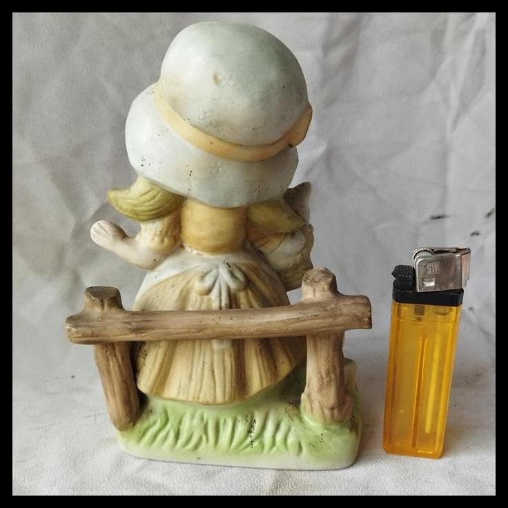 DISKON PAJANGAN BONEKA POP KERAMIK GADIS KECIL & KUCING 