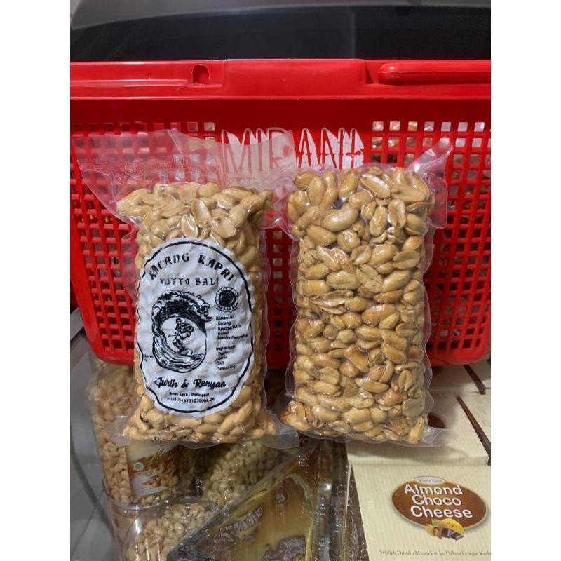 

FM Kacang Kapri Putto Bali Original Pedas Manis Daun Jeruk 300Gr 250Gr Asin