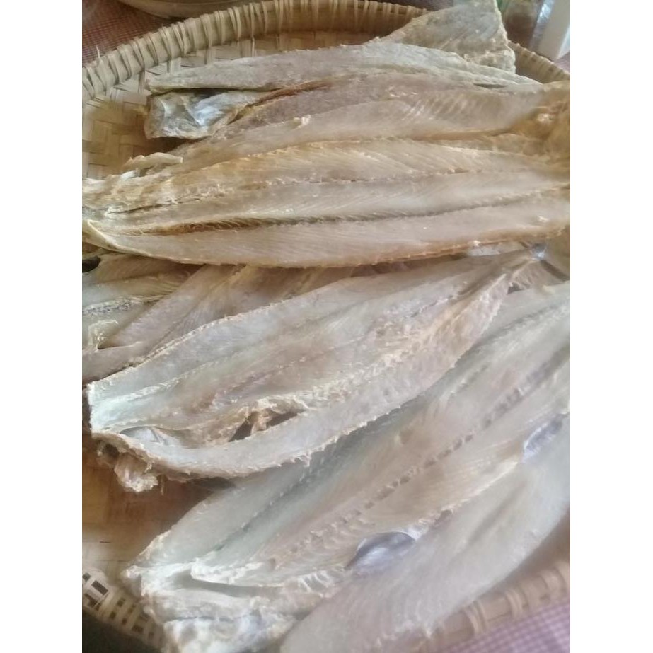 

IKAN ASIN TENGGIRI PAPUA ASLI MAKANAN DAGING LAUK KERING ENAK MURAH