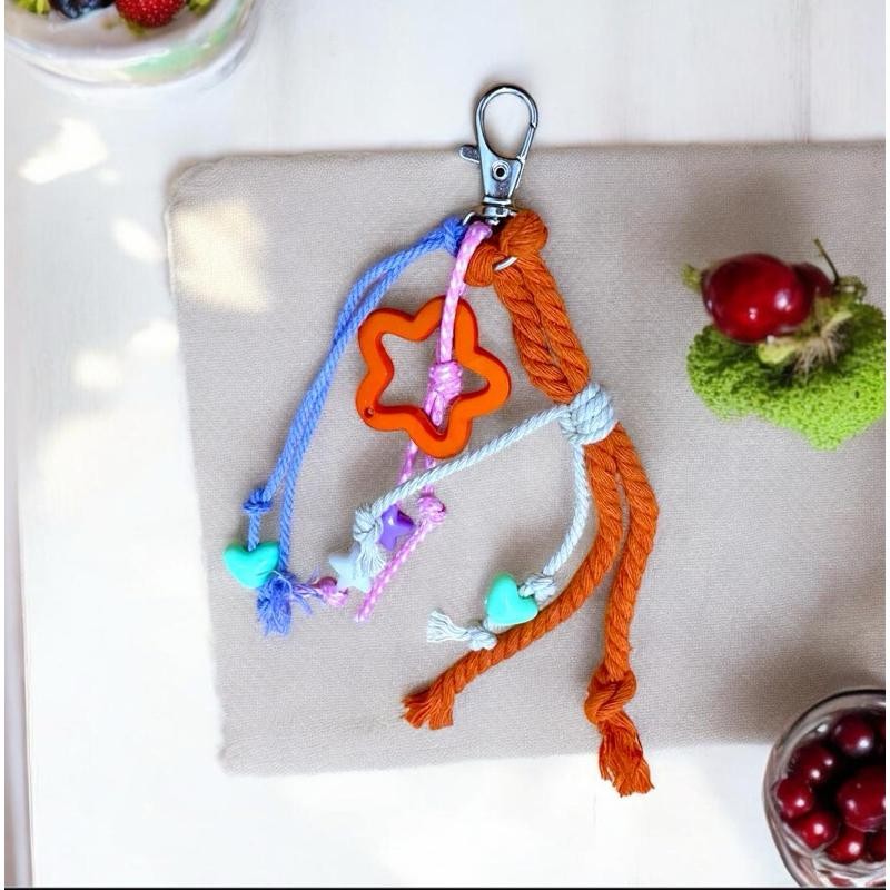 Gantungan Tas Sekolah Estetik / Bag Charm Tali Rajut