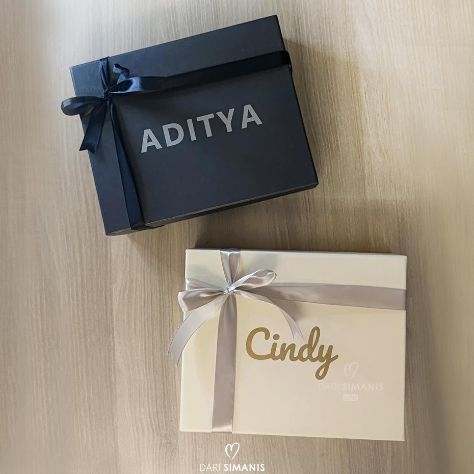 

Custom Hardbox Kotak Kado Custom 27X22X8Cm Hard Box Custom