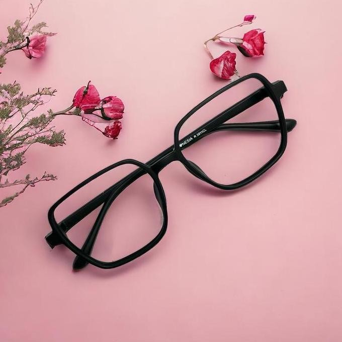 [Beli 1 Minus Gratis 1 Kacamata] New Kacamata Fashion Pria Wanita Model Kotak Bahan Lentur Antiradia