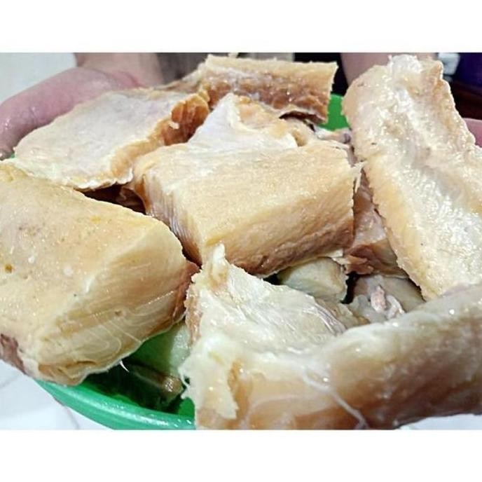 

BERMUTU ikan asin jambal roti gread A 500 grm