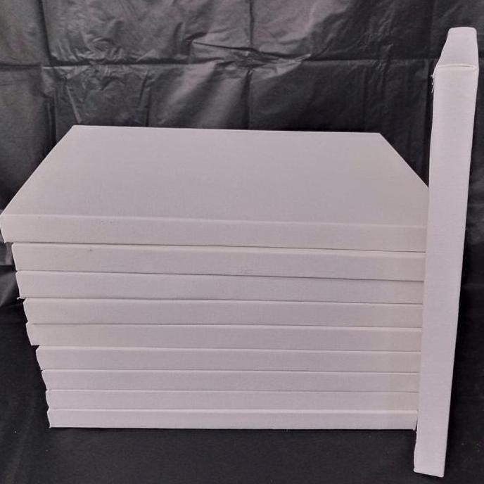 

Kanvas Lukis 20X25Cm