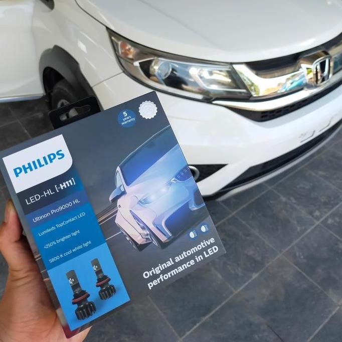 Lampu mobil Philips LED H11 Ultinon Pro9