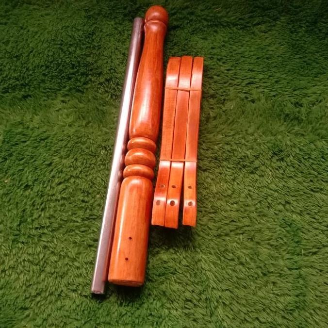 

Stand Patung Kaki Kayu Baut Premium