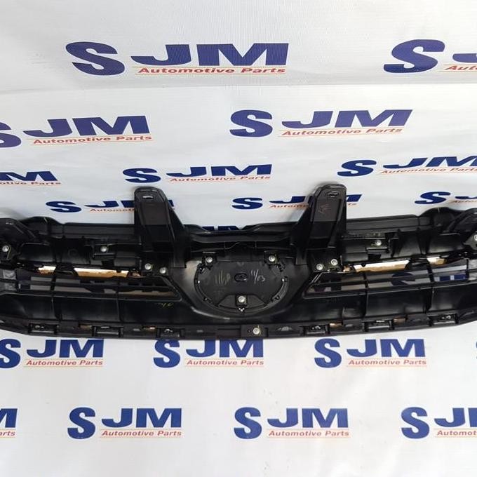 Grille inova venturer (53100-YP010)