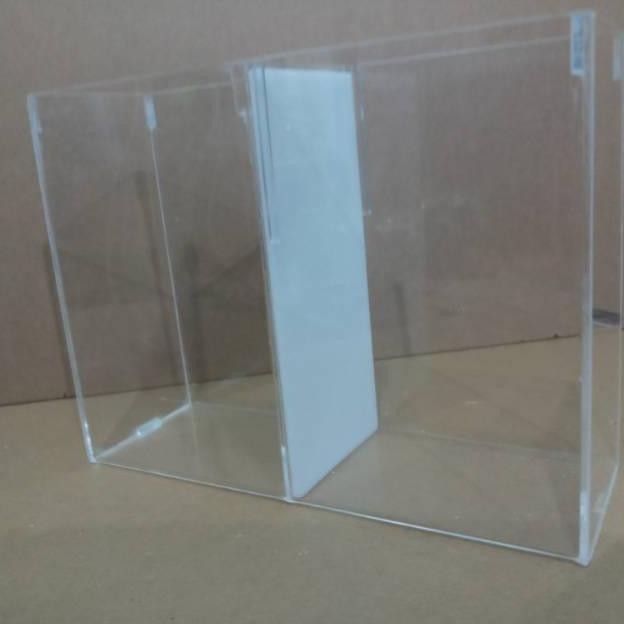 Soliter Akrilik Cupang 2 Kamar 20x10x15 DiM