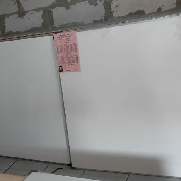 

Whiteboard Non Magnetik 120X120 Cm New Stok