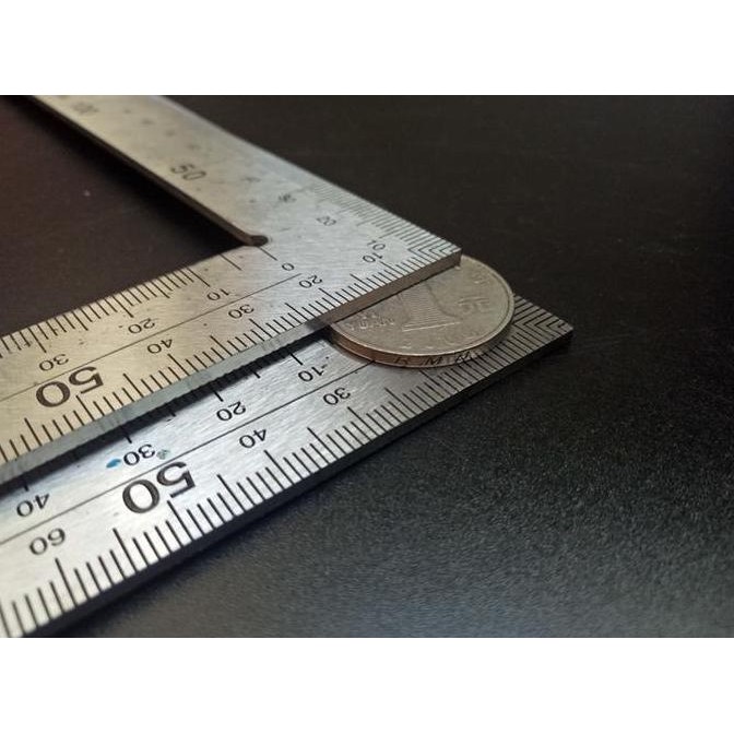 

Penggaris Siku Stainless Steel 40 X 60 New Stok