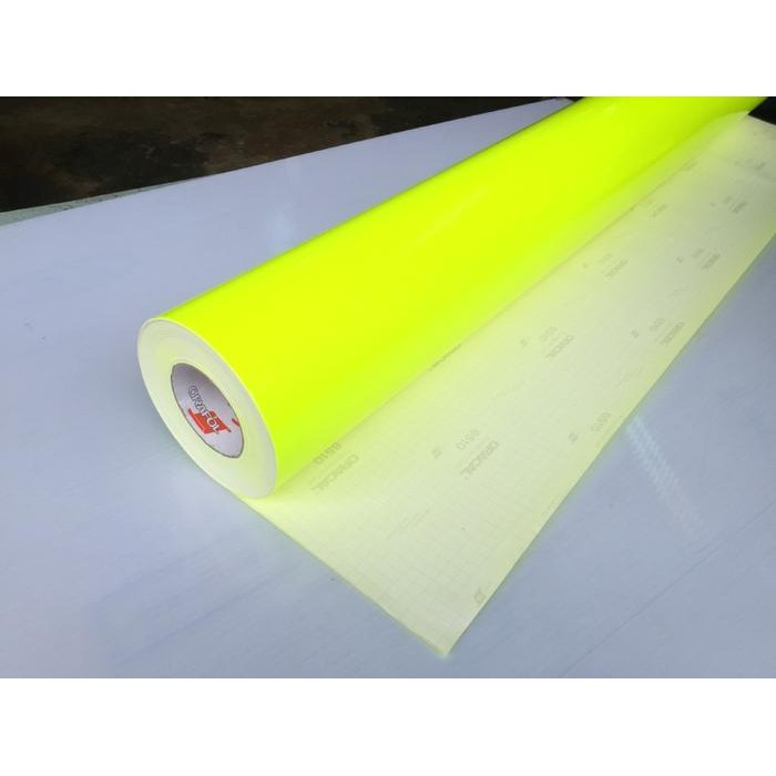 

DS Oracal 6510 Neon Yellow