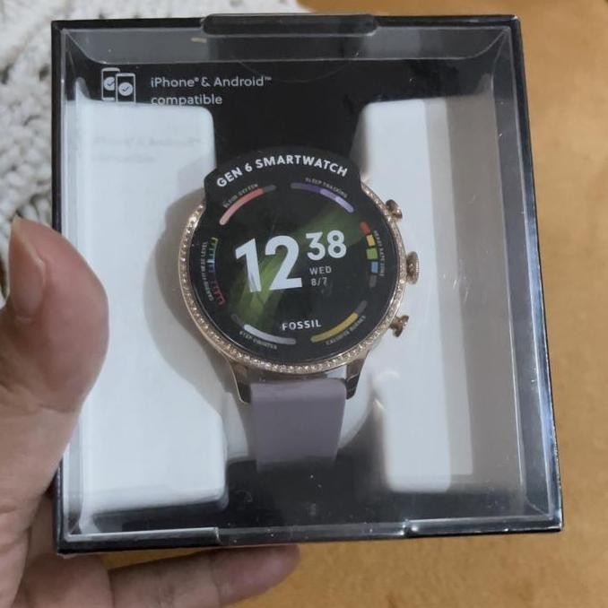 new  New In Sealed Fossil Smartwatch Gen 6 Purple Silicone FTW6080