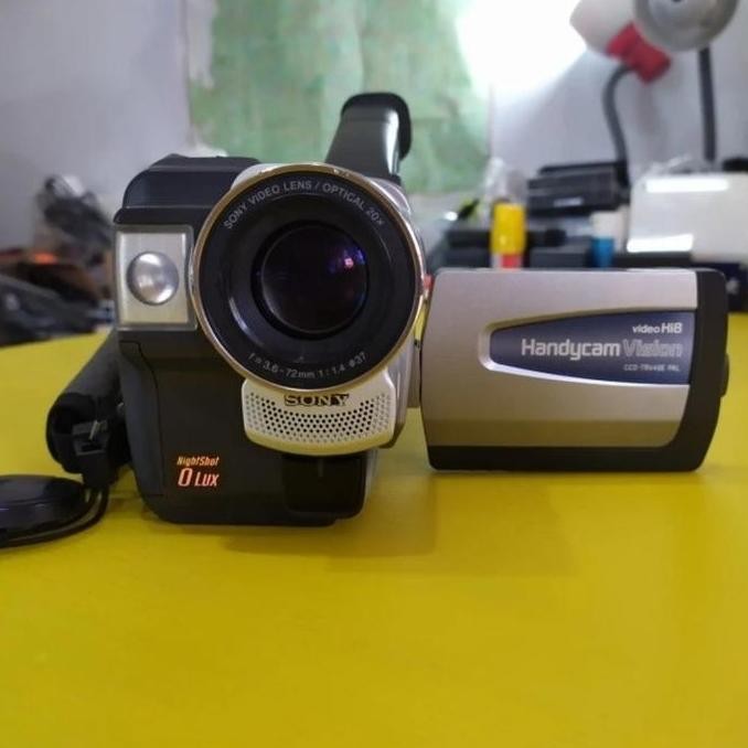 ready stock  Handycam Sony TRV49E Bisa Playback Kaset2 Lama Video8 Hi8 PAL dan NTSC