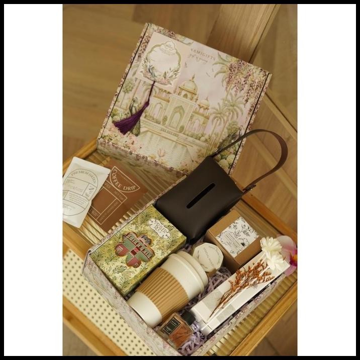 

CALLA - hampers lebaran/paket idul fitri/hampers ramadan/hampers eid mubarak 2025/kado lebaran/parcel eid mubarak/parcel ramadan 2025
