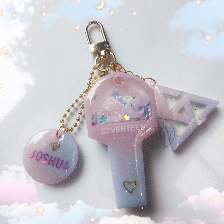 Resin Shaker Charm Keychain SEVENTEEN lightstick + LOGO + pendant bias