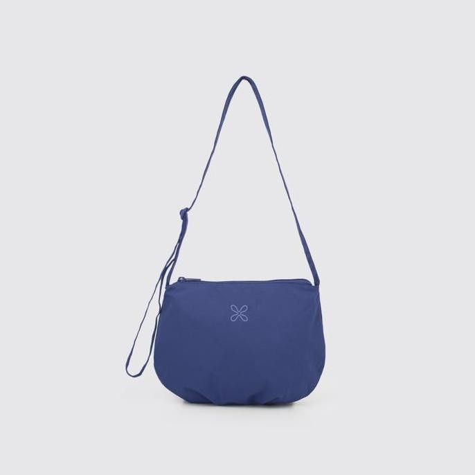 exsport basic tas mini sling bag half moon warna blueberry original berkualitas