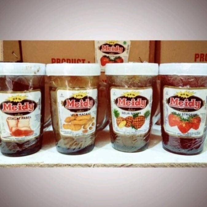 

New - Selai Meidy Stroberi / Nanas