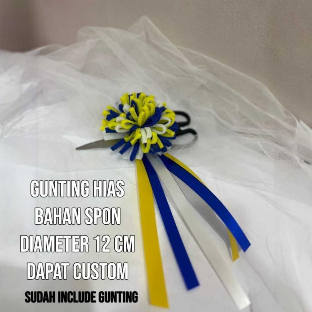 

Dqueen Florist - Gunting dengan Pita Hias model Pompom aksen Gold RB2
