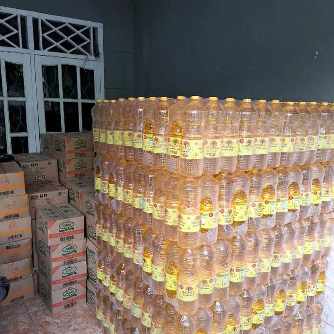 

Minyak Goreng Tropical 2 Liter Murah Bahan Kelapa Oil Zaitun Coconut bs