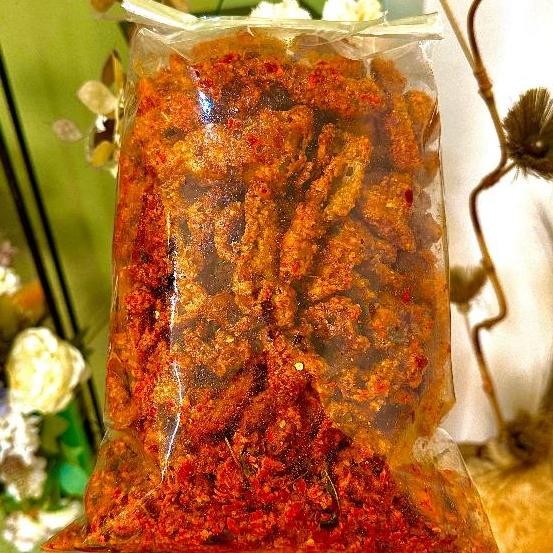 

KERIPIK KULIT PEDAS DAUN JERUK 500GR Nugi