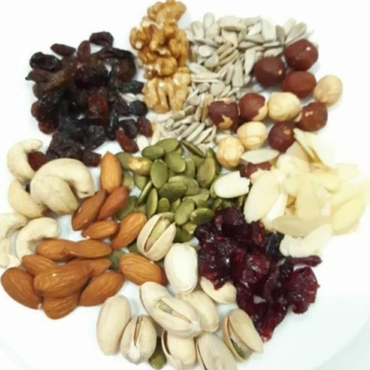 

Mix Nut Roasted Isi 10 Macam Gr