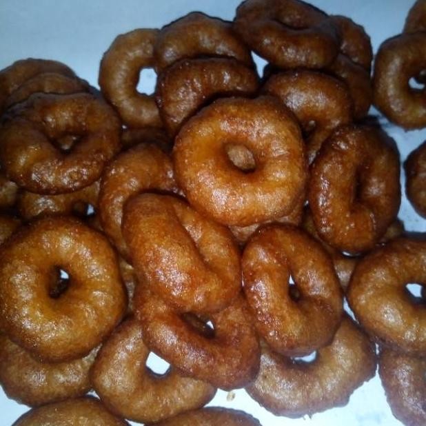 Ali agrem/kue cincin mini isi 100 Nugi