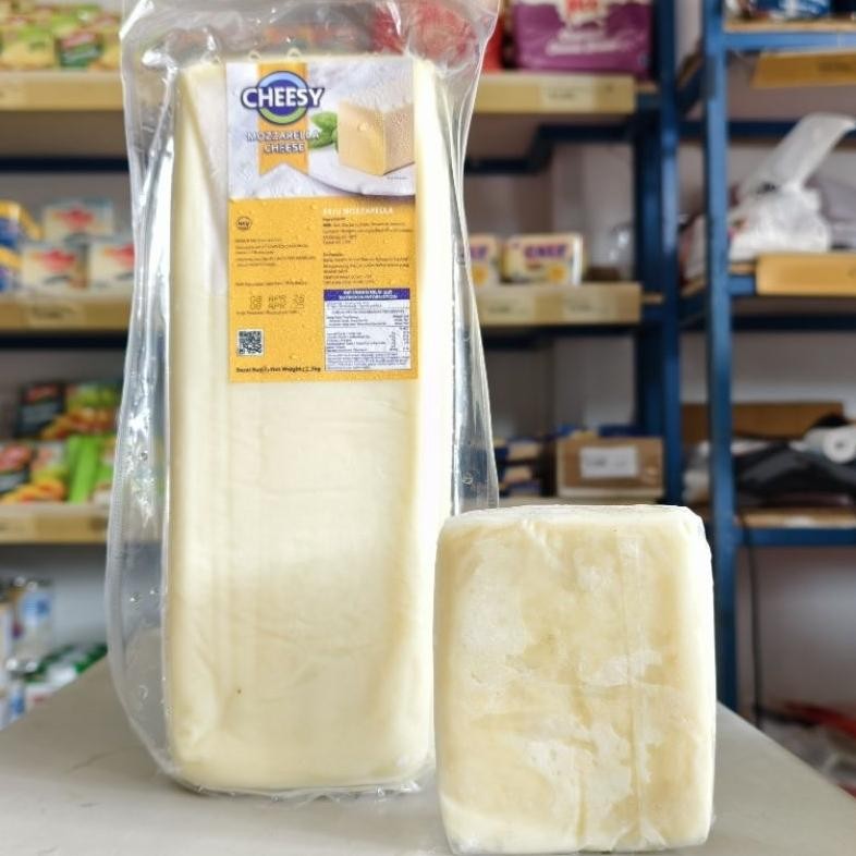 

Cheesy Mozarella 250G/ Keju Mozarella Cheesy / Keju Molor / Keju Meleleh Nugi