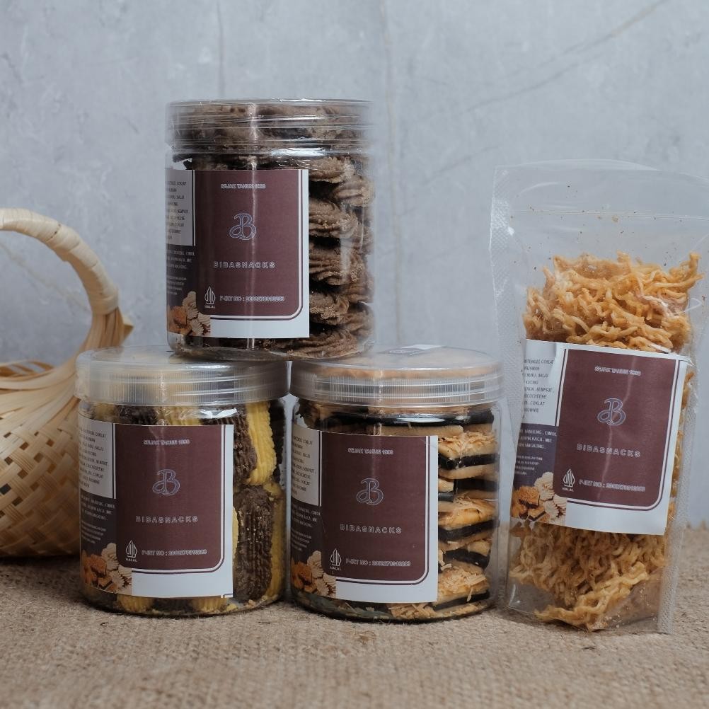 

Promo CHOCO LOVERS (Kue Kastengel Coklat, Semprit Purechoco, Semprit Coklat Klasik, Mie Sewot Pouch) Nugi