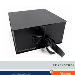 

Produk Baru!! Gift Box Kotak Kado Premium - Box Hadiah Eksklusif Untuk Hampers