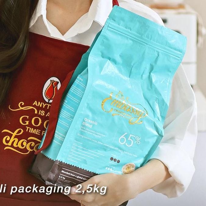 

Embassy Oceanic Blend Dark Chocolate 65% 1kg Coklat Couverture Premium Termurah