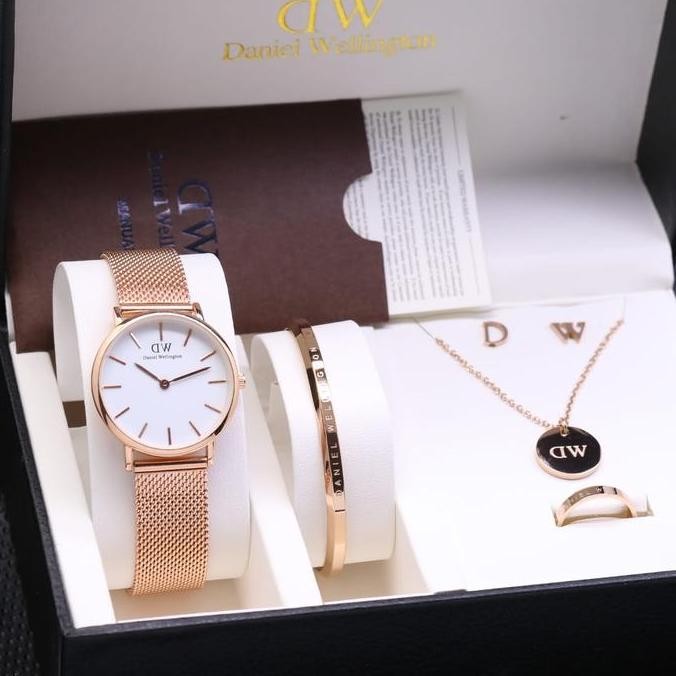 Jam tangan wanita analog paket kado ulang tahun