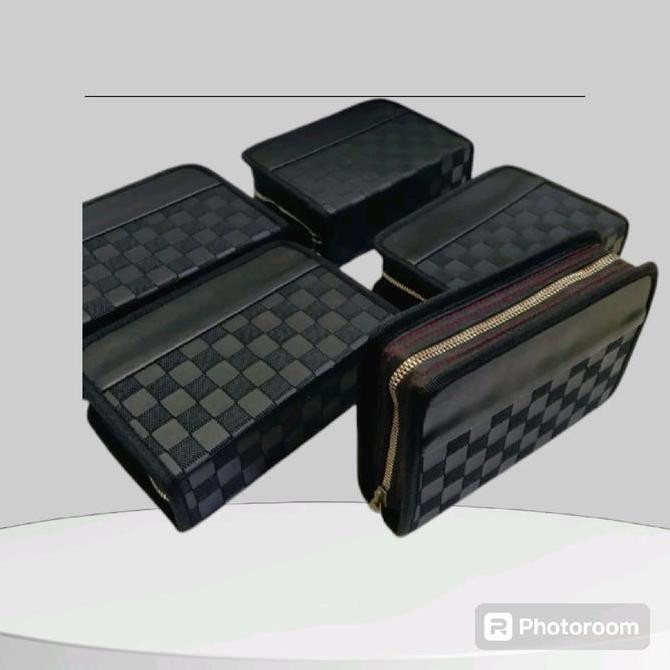 

Agenda Premium Promis Harian Elegan Bahan Keroko Anti Air Hujan, Kantong Belakang, 19X13X7Cm, 300 Lembar - Paper Stationery