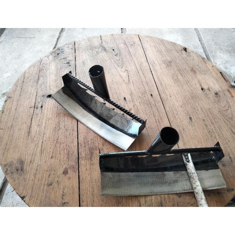 Promo Cod Alat Cangkul Dan Garuk Rumput Liar Dan Gulma Alat Garuk Rumput Liar Cangkul Garuk Rumput >