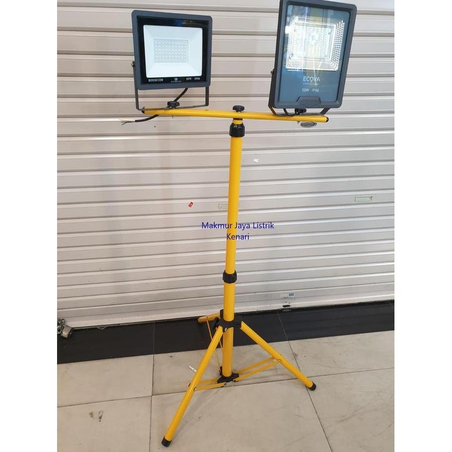 Lm Tripod Lampu Sorot Led Tiang Lampu Dudukan Floodlight Lampu Sorot