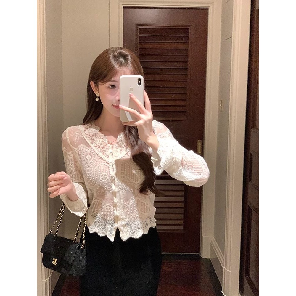 Flare Sleeve V Crochet Lace Collar Blouse