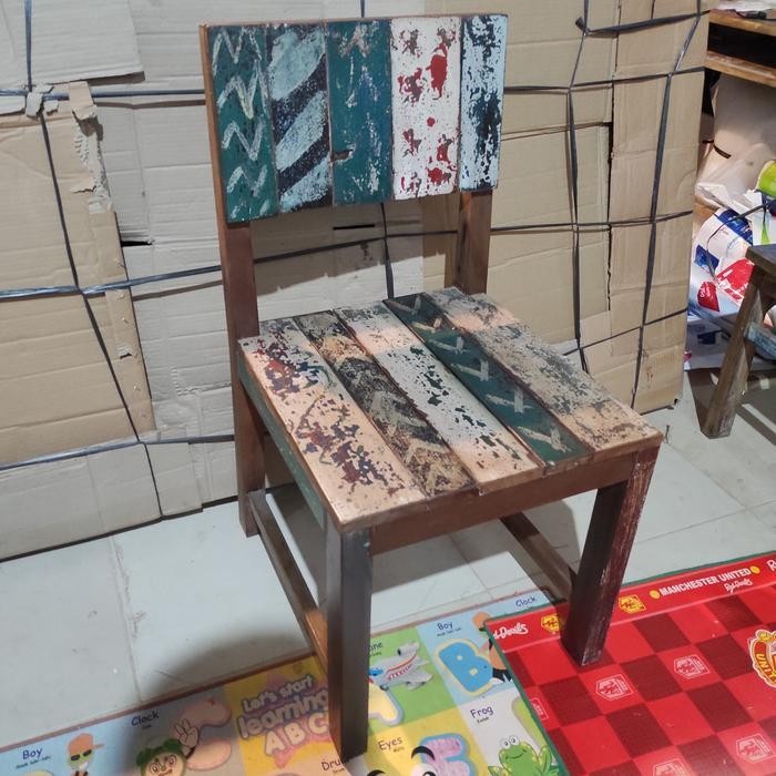 Kursi Cafe Kayu Bekas Kapal Vintage Marteen Original Dan Terpercaya