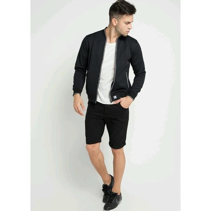 D&F Jaket Pria Bomber - Hitam