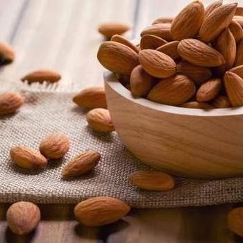 

Kacang Almond Kupas Utuh Natural Whole Almond Roasted #Gratisongkir