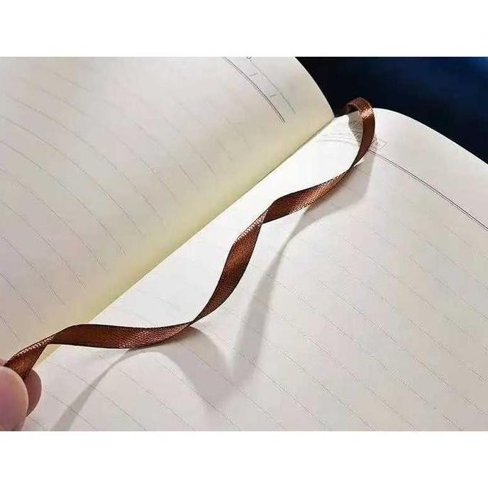 

Toddi Buku Jurnal Leather Vintage Pirate A5 200 Halaman Grid With Lock - 10001