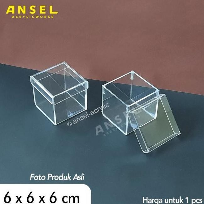 

NEW BOX AKRILIK MULTIFUNGSI 6X6X6 CM -KOTAK HADIAH KADO, PARSEL, AKSESORIS