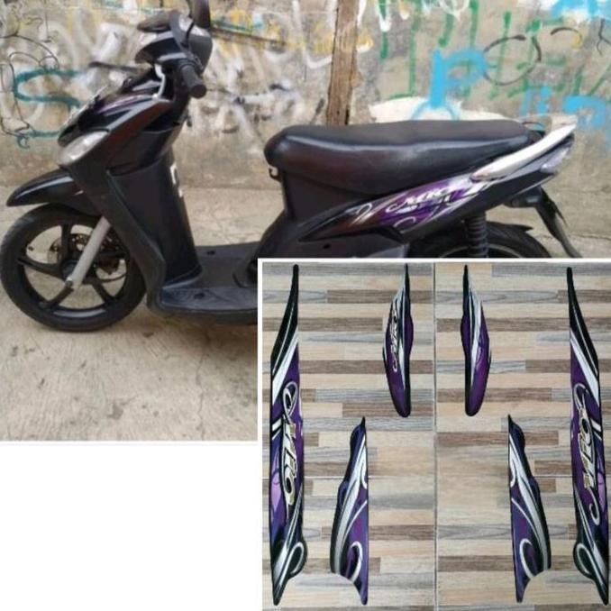 TERLARIS STRIPING ORIGINAL YAMAHA MIO SPORTY SMILE HITAM UNGU TAHUN 2010