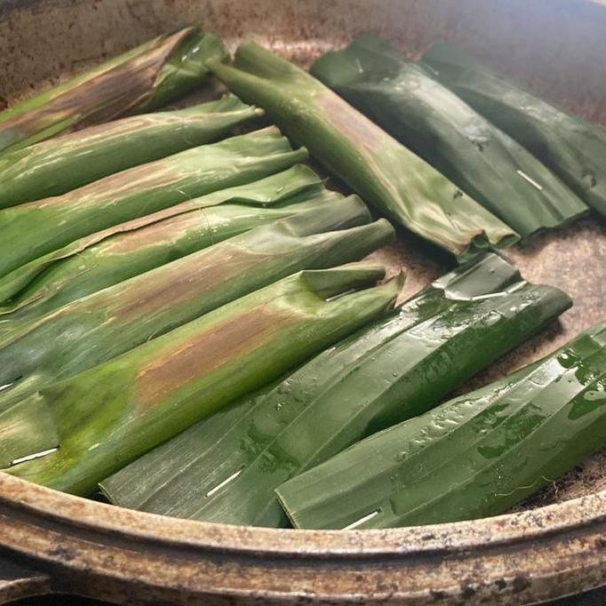 

Terlaris | Terbaru | Best Seller | Termurah Otak Otak Bakar Ikan Tenggiri Premium Asli 100% No Msg Resep Nyonyah (10 Pcs) Original | High Quality | Berkualitas