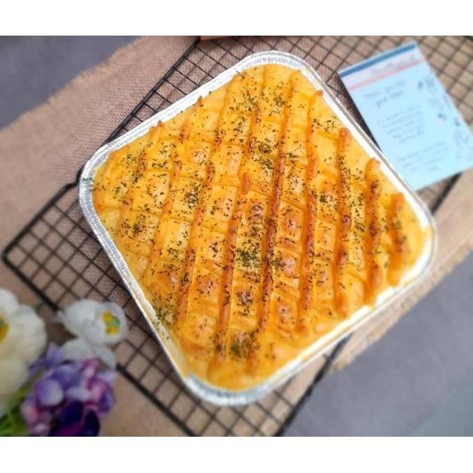 

Terlaris | Terbaru | Best Seller | Termurah Pastel Tutup Kentang 20X20 (1500 Gr) Big Family Size (Homemade) Original | High Quality | Berkualitas