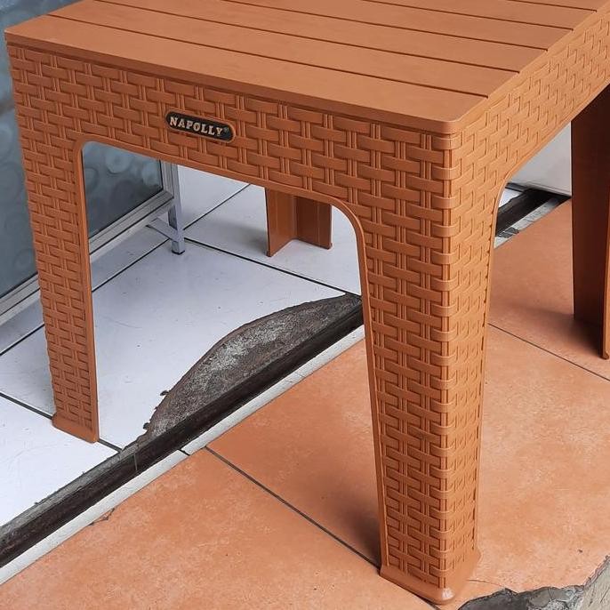 meja plastik napolly