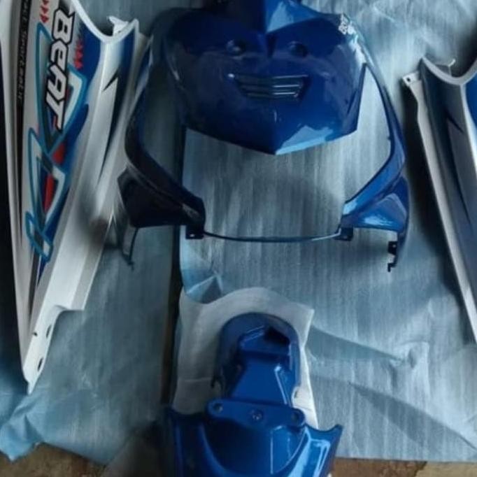 cover body Honda beat karbu biru putih