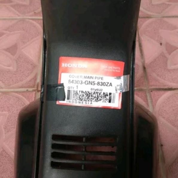 Legshield tengah sayap tengah honda satrea grand legenda original AHM