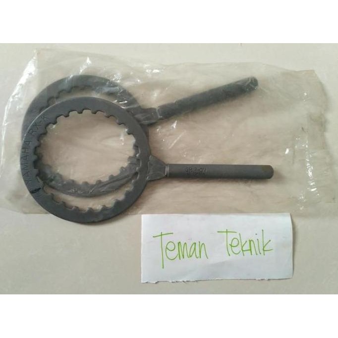 Grip-On Coupling Housing Holder #77 / Tahanan Matahari